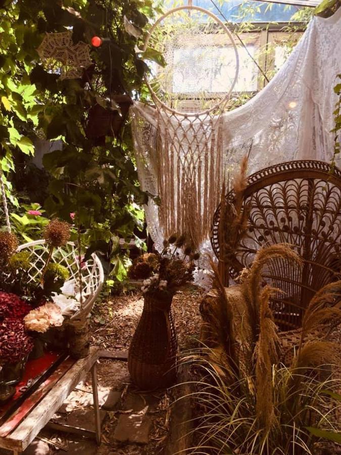 Mimi La Sardine Bed & Breakfast Saint-Gervais en-Belin Bagian luar foto