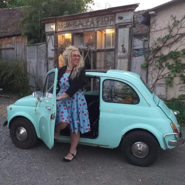 Mimi La Sardine Bed & Breakfast Saint-Gervais en-Belin Bagian luar foto