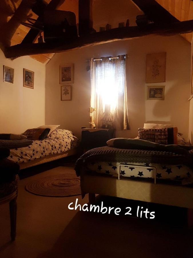 Mimi La Sardine Bed & Breakfast Saint-Gervais en-Belin Bagian luar foto