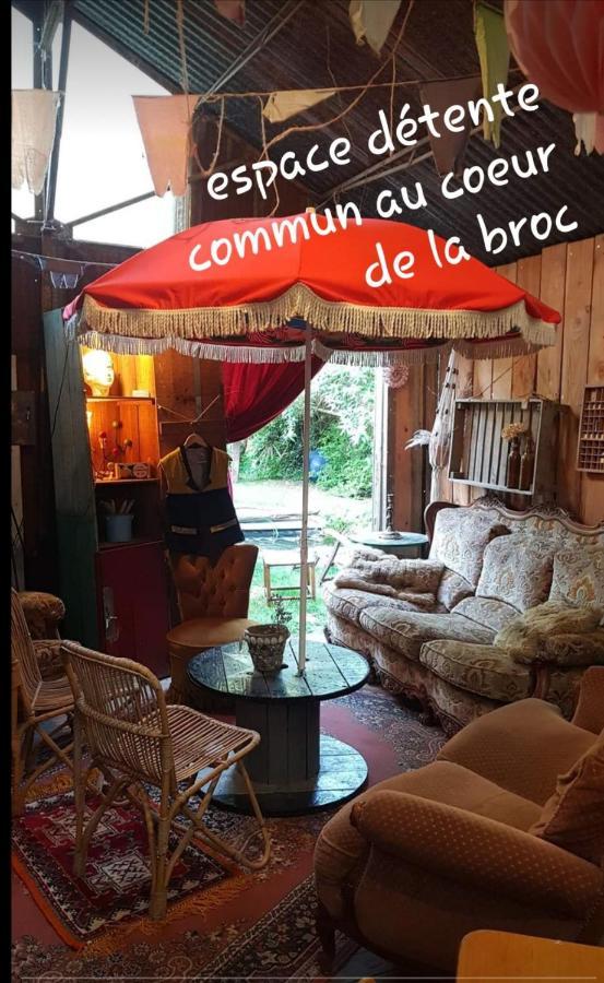 Mimi La Sardine Bed & Breakfast Saint-Gervais en-Belin Bagian luar foto