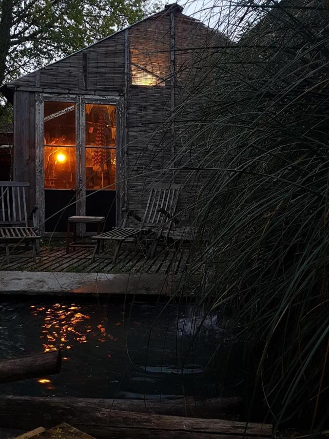 Mimi La Sardine Bed & Breakfast Saint-Gervais en-Belin Bagian luar foto