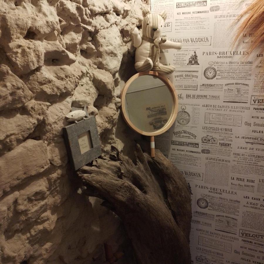 Mimi La Sardine Bed & Breakfast Saint-Gervais en-Belin Bagian luar foto