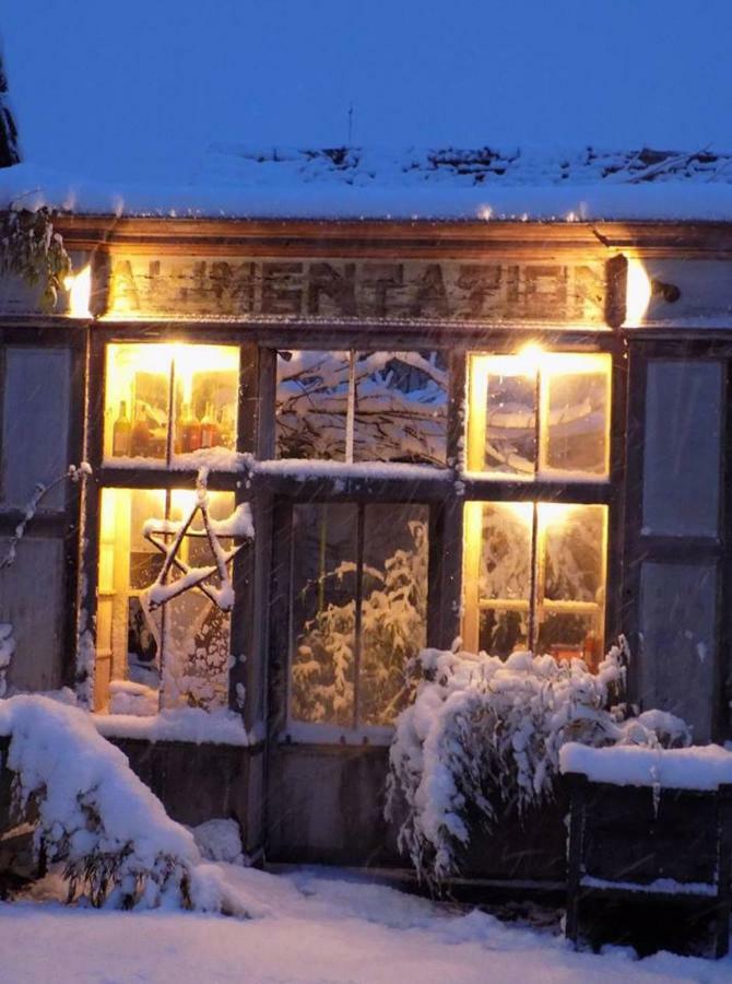 Mimi La Sardine Bed & Breakfast Saint-Gervais en-Belin Bagian luar foto