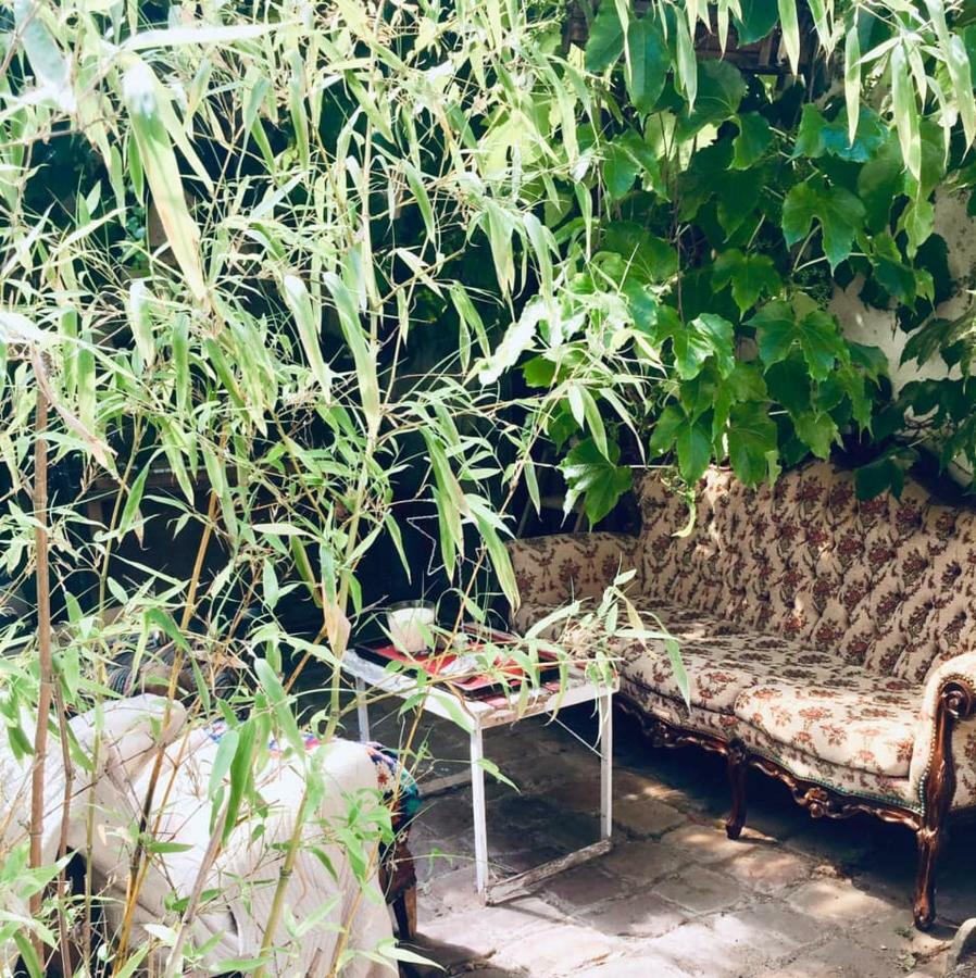 Mimi La Sardine Bed & Breakfast Saint-Gervais en-Belin Bagian luar foto